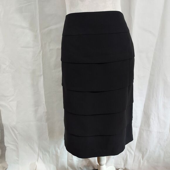 Jones Studio Separates Womens Tiered Skirt Size 14 Black Poly Lined Straight NWT - Picture 2 of 11